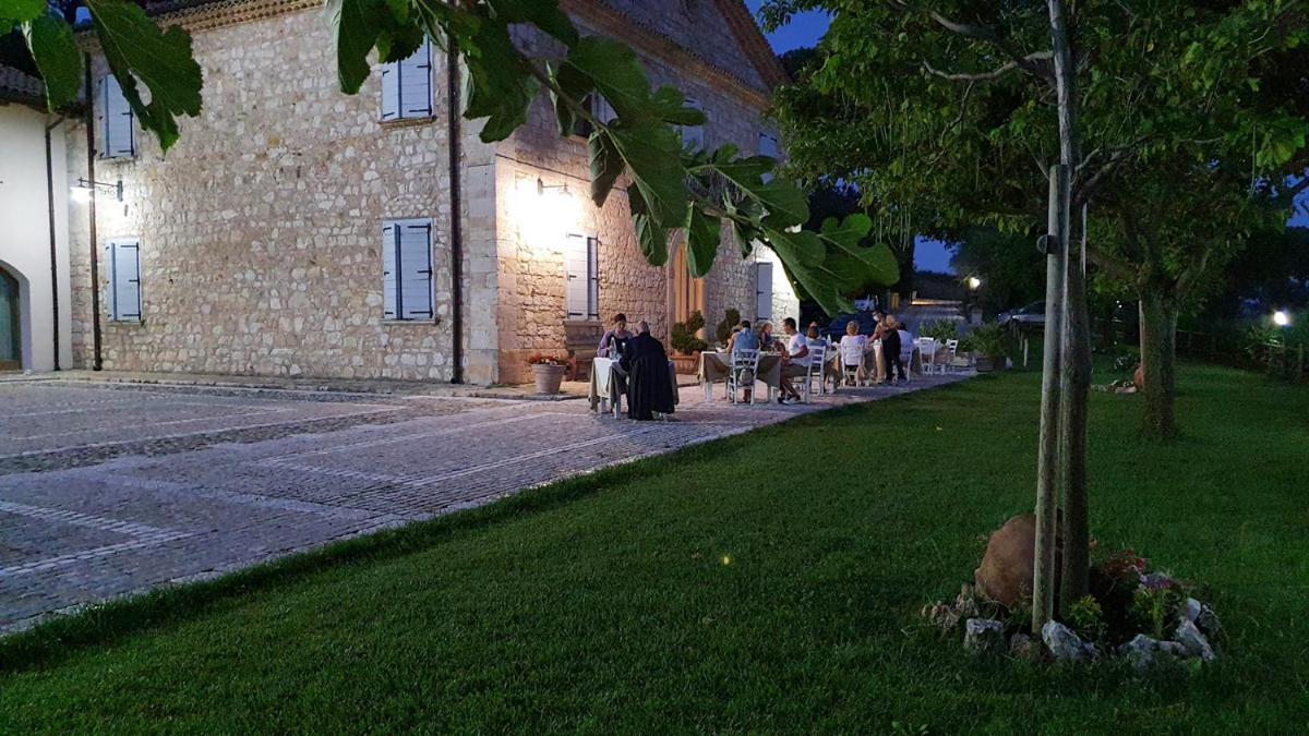 Vila I Casali Di Colle Monte San Giuliano di Puglia Exteriér fotografie
